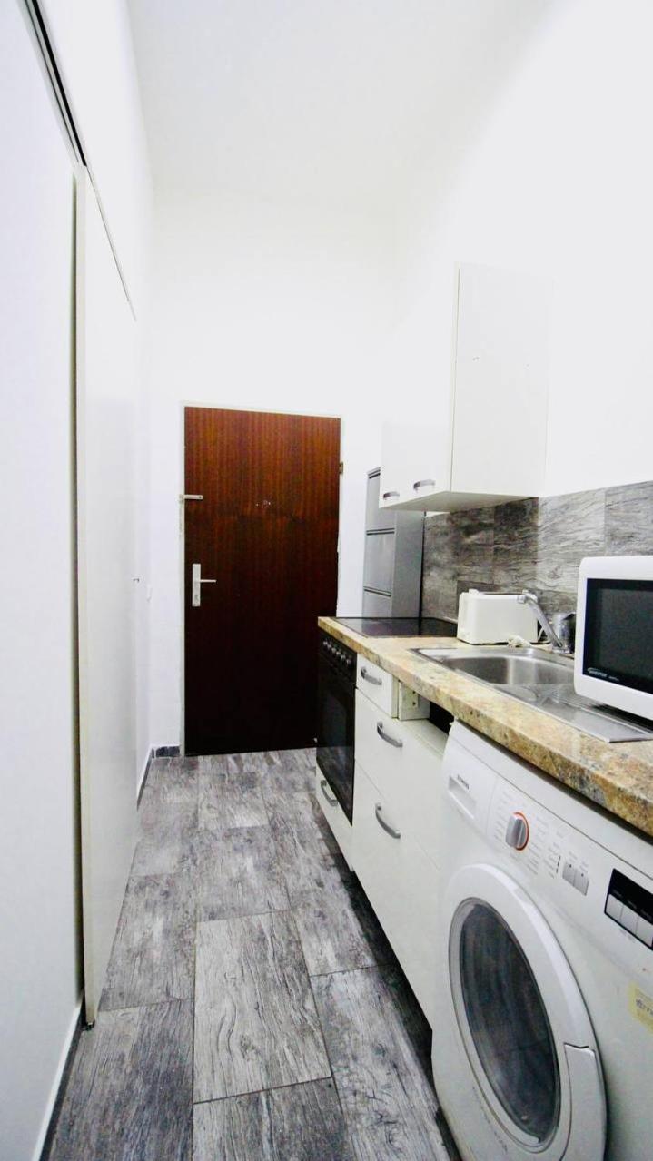 Family Studio In Akh Area Viena Exterior foto